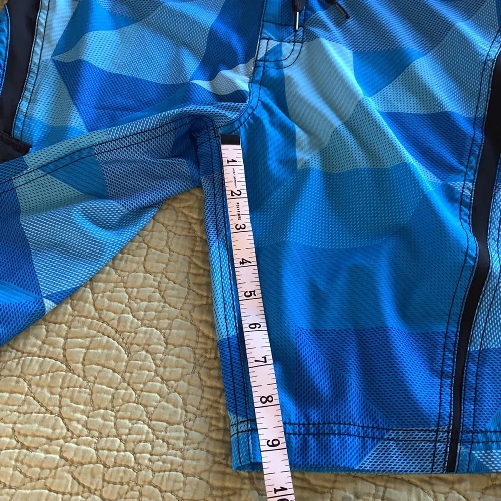 Kid’s Maui & Sons Blue Board Shorts Size 16